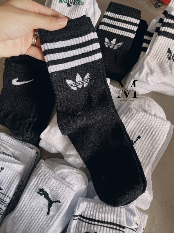 Producto - Tenis Adidas negras