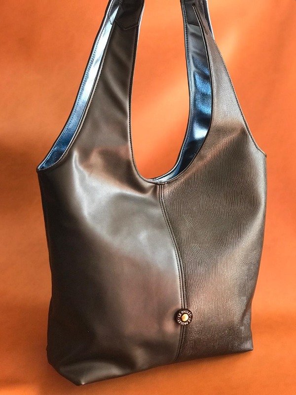 Producto - Cartera Flora S Negra