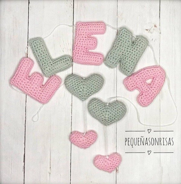 Producto - Cartel de 5 letras con 4 adornos - 2