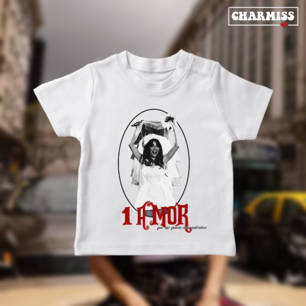 Baby tee amor