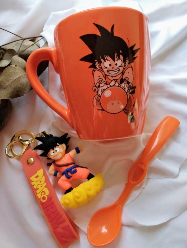 Producto - TAZA Y LLAVERO DE DRAGON BALL