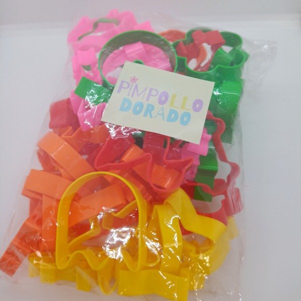 Producto - Cortantes para masas x 30 grandes