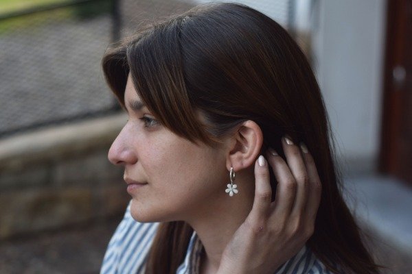 Producto - Aros Flor Blancos