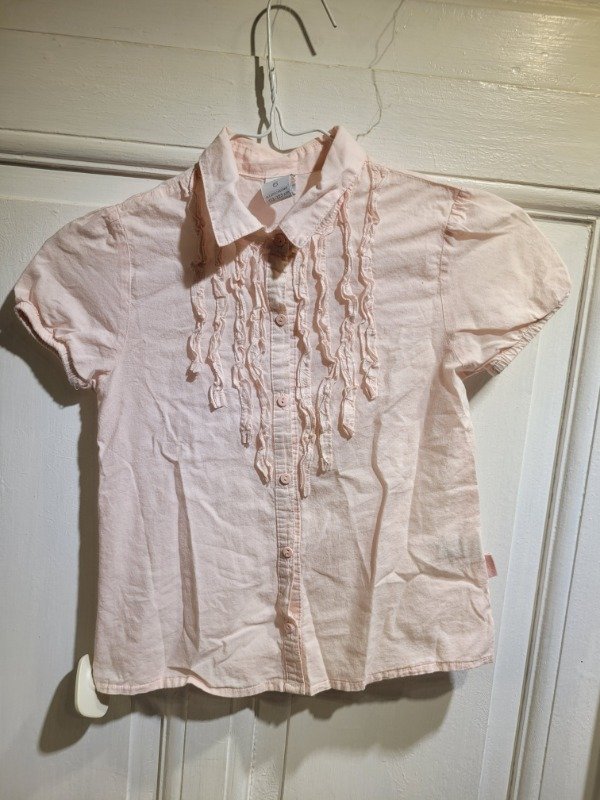 Producto - Camisa CHEEKY rosa con volados Talle 6 meses - PRECIO: 11X