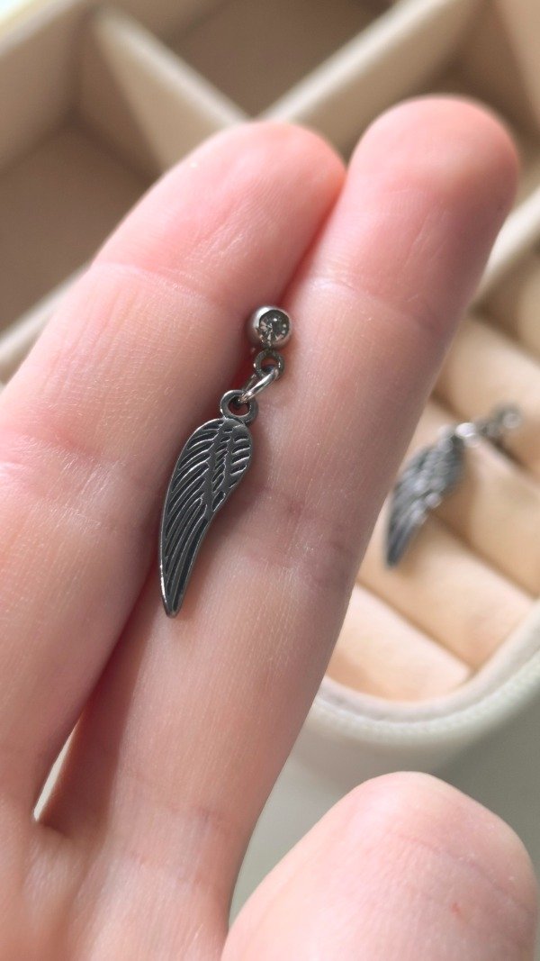 Producto - Aro Piercing Pluma