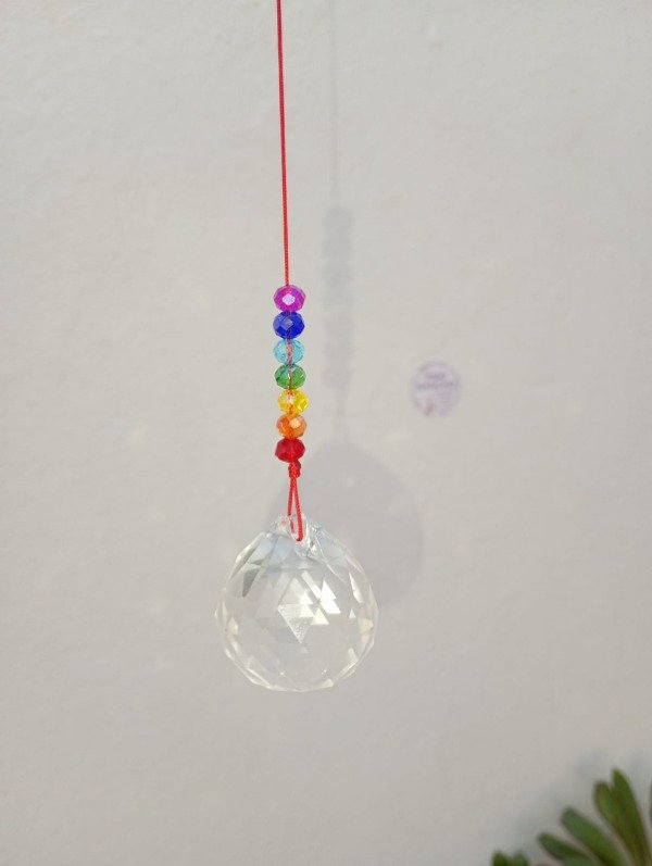 Producto - Atrapasol hilo 7 chakras cristal roca - cairel de 3 cm