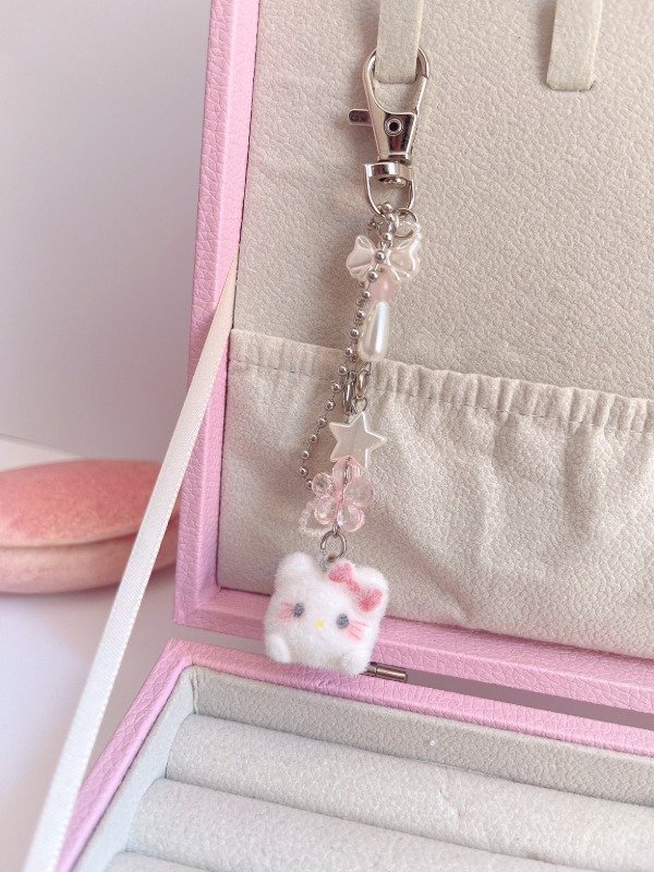 Producto - llavero hello kitty peluche