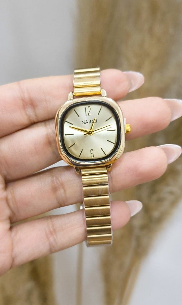 Producto - Reloj Naidu Total Gold Minimalista