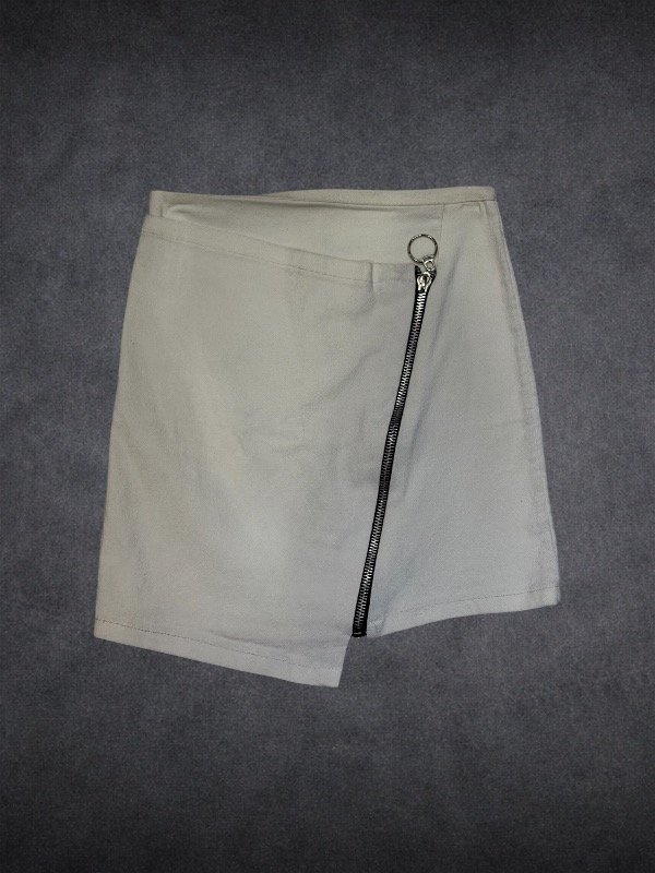 Producto - Pollera Slash