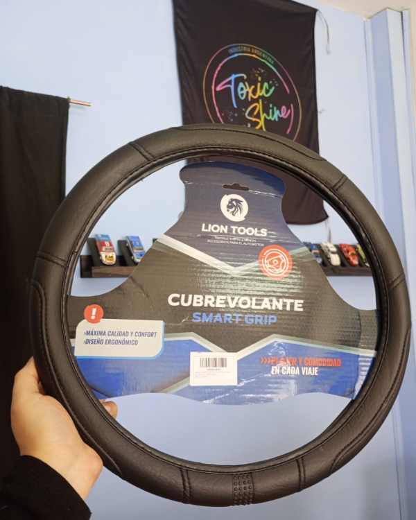 Producto - Cubrevolante Negro