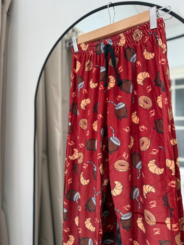 Producto - Pantalón pijama plush medialuncitas
