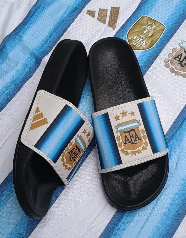 Producto - OJOTAS  A. F. A. MUNDIAL 2026