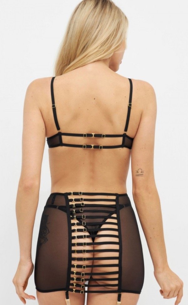 Producto - Pollera Lujuria