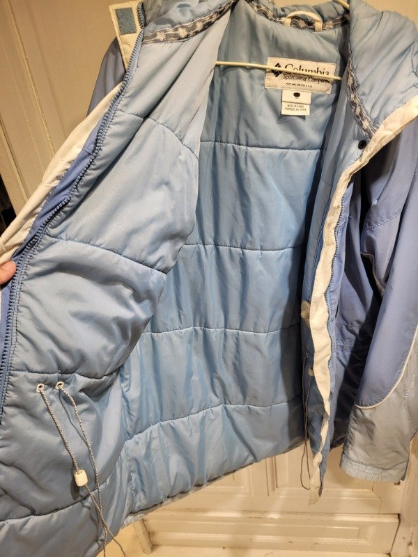 Producto - Campera COLUMBIA celeste Talle L - PRECIO: 180X - 2