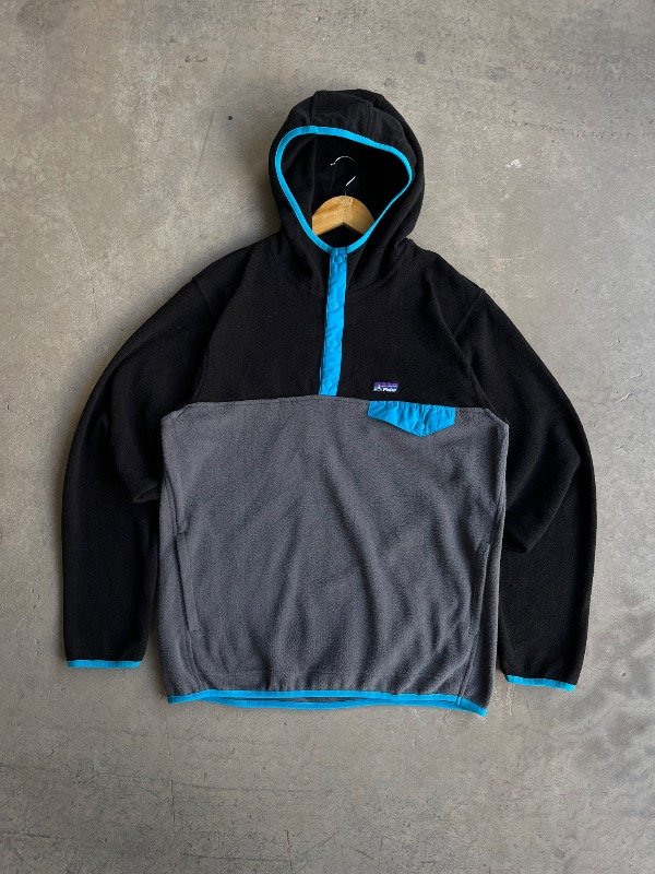 Producto - 1/4 ZIP MICROPOLAR FLUKE NEGRO Y GRIS (L)