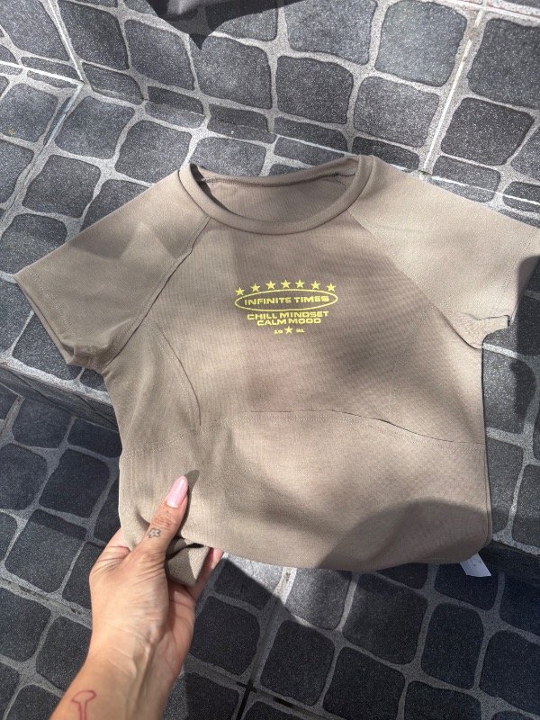 Producto - Baby tee Infinite visón