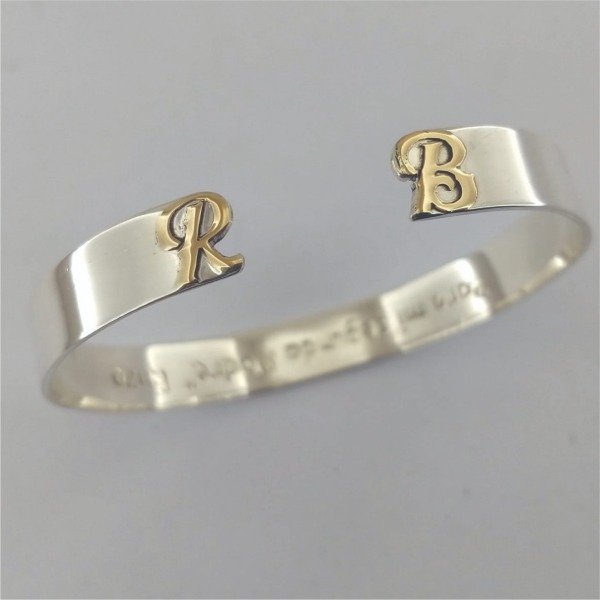 Producto - PERSONALIZADOS ESCLAVAS INICIALES