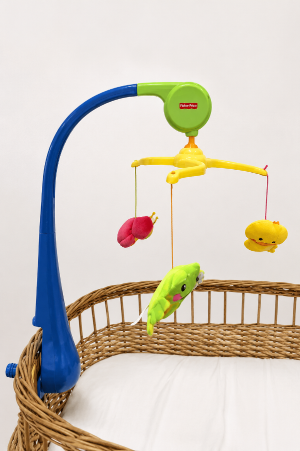 Producto - Móvil musical a cuerda Fisher-Price Friendly Firsts -