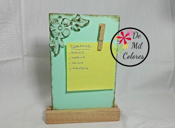 Producto - Porta Notas con moldura color verde calma
