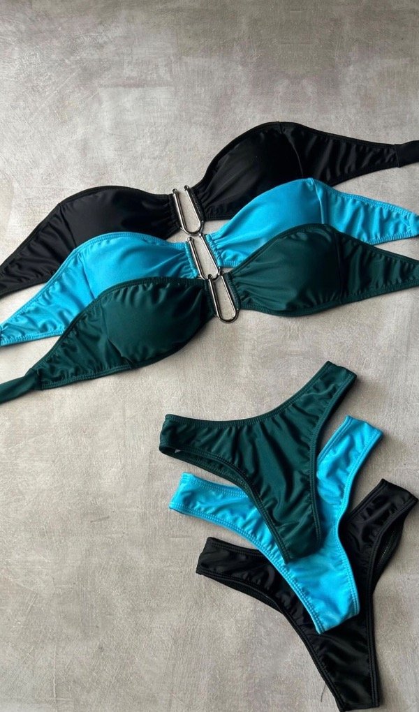 Producto - Bikini celeste bandoo 100