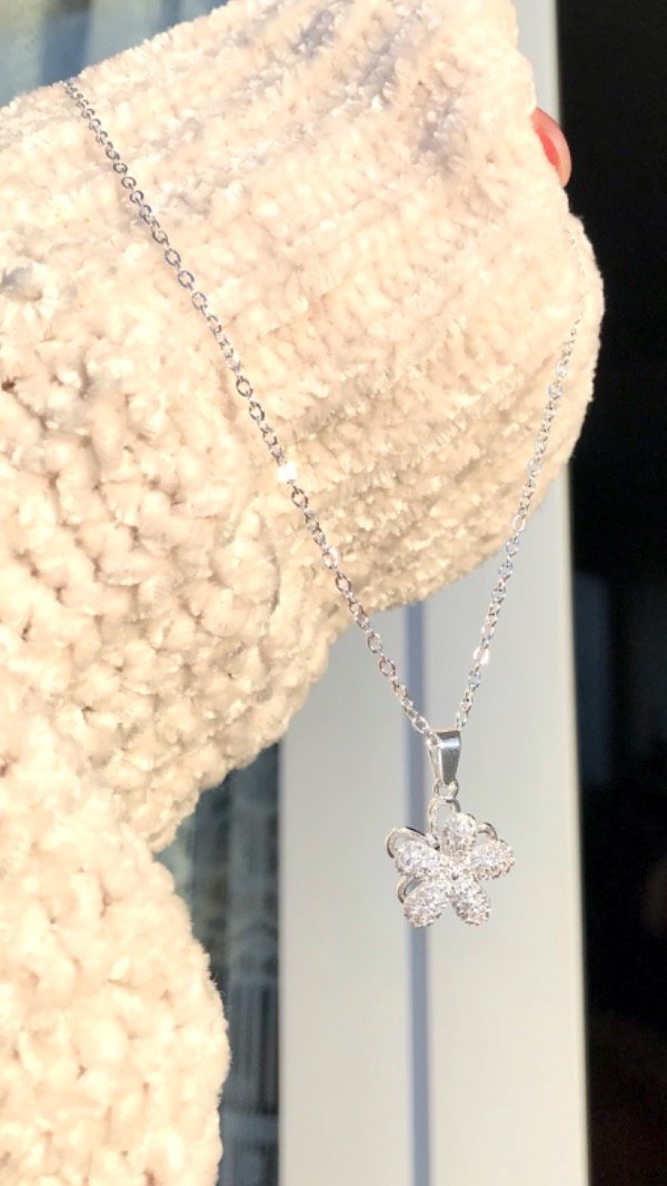 Producto - Collar Daisy (giratorio)