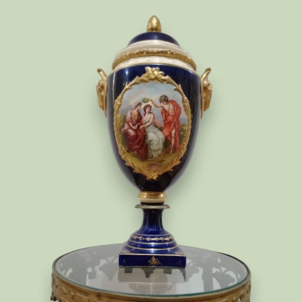 Producto - Conjunto de 3 Piezas de Porcelana de Estilo Sevres, Azul Cobalto y Oro - 2