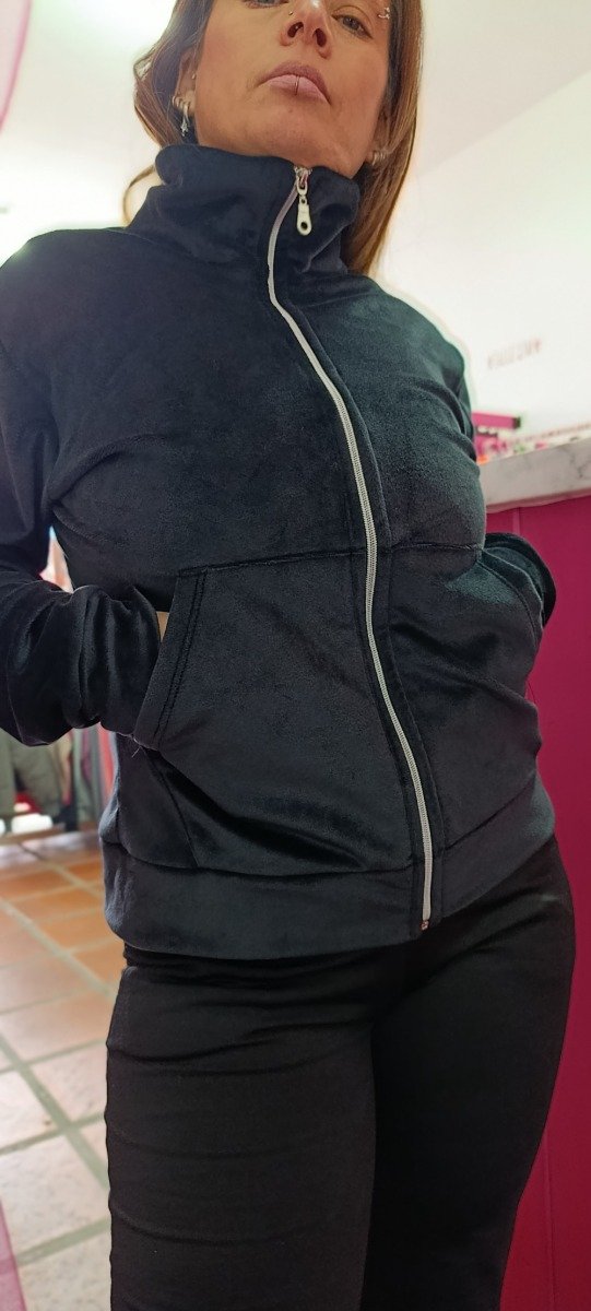 Producto - CAMPERA DE PLUSH