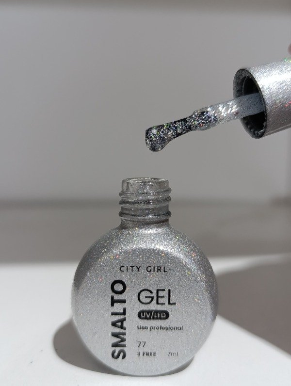Producto - Semipermanente City Girl 7ml Plateado holo 77