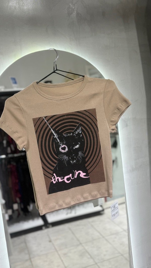 Producto - Remera gatuno