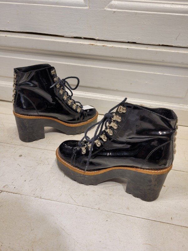 Producto - Borcegos PARUOLO charol negros Talle 36 - PRECIO: 48X - 2