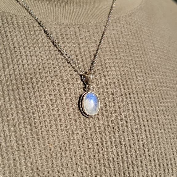 Producto - PIEDRA DE LA LUNA EN ALPACA