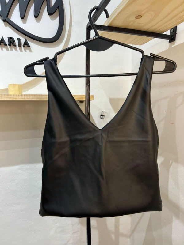 Producto - MUSCU V CUERINA