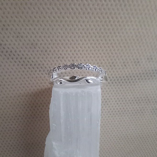 Producto - Anillo hojas con strass