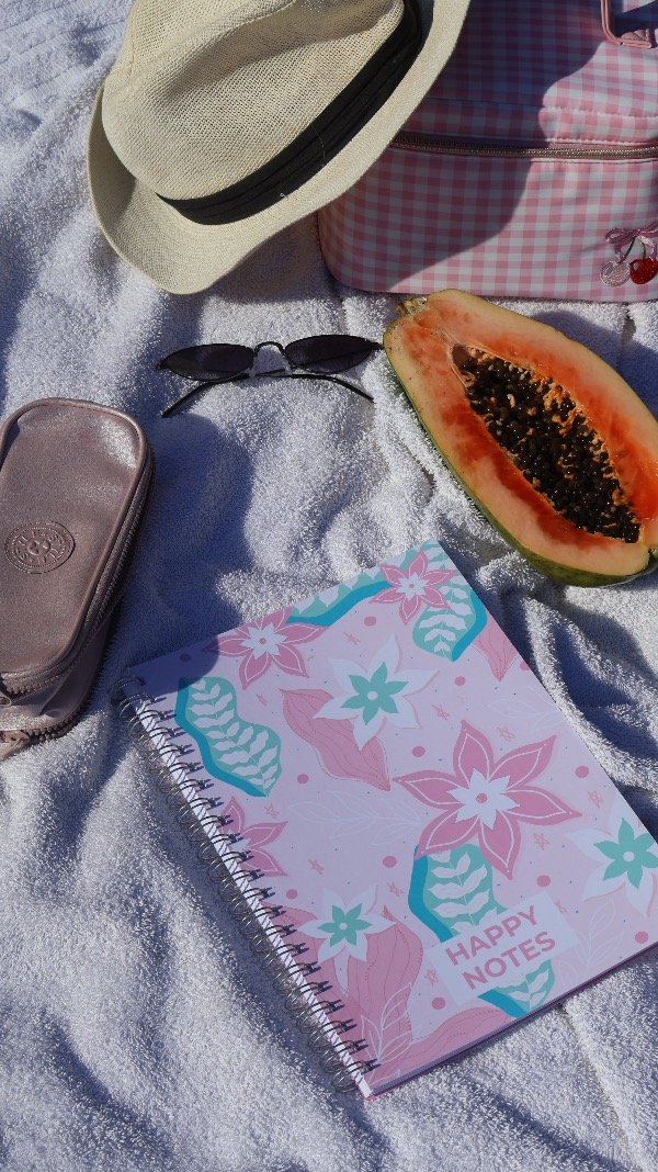 Producto - Cuaderno A4 tapa blanda Barbie - 1
