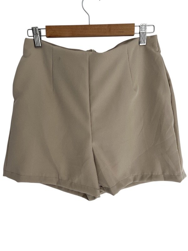 Producto - SHORT PINZADO BEIGE