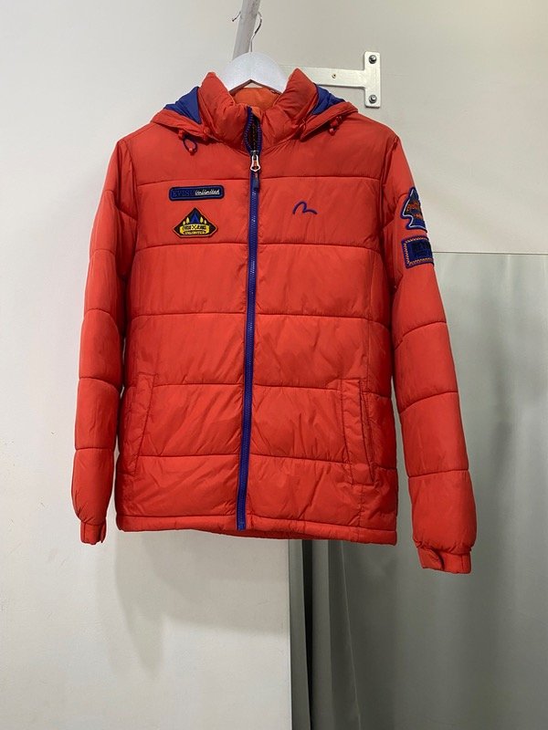 Producto - CAMPERA IMPORTADA EVISU