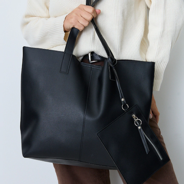 Producto - Tote Nadine Negro sintético