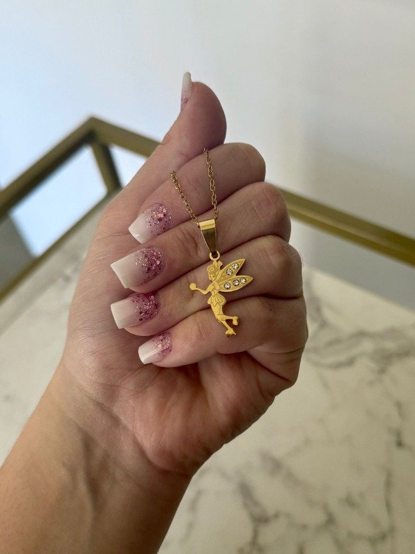Producto - Cadena con dije TINKER acero dorado