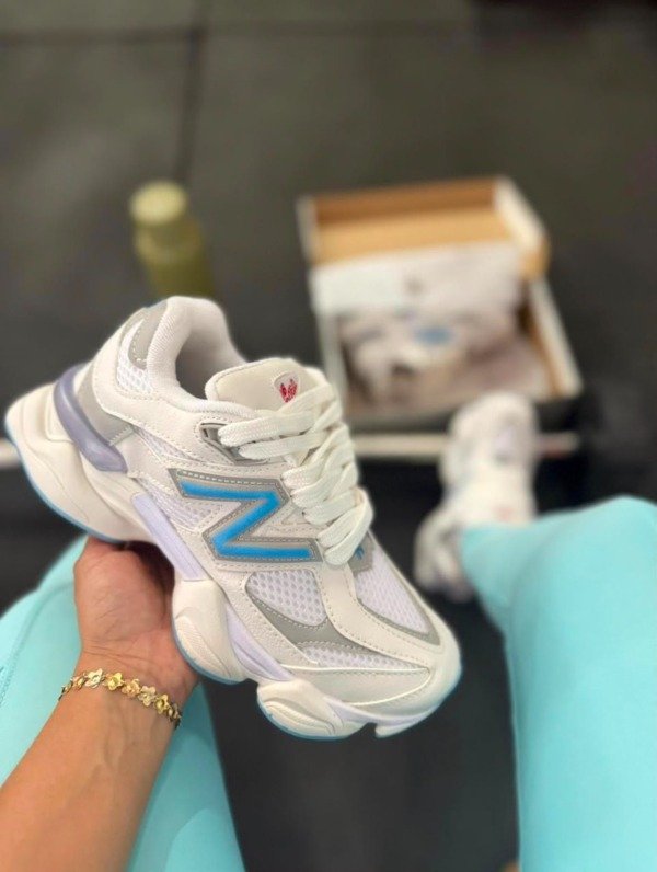 Producto - NB 530 l Blanco y celeste