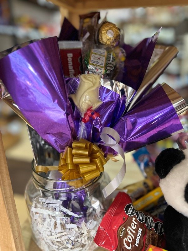 Producto - Ramo de chocolates y golosinas