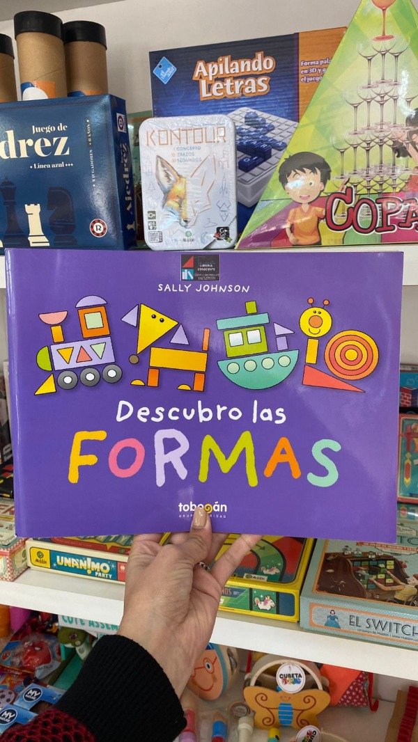 Producto - Libro de actividades " Descubro las formas" de Sally Johnson