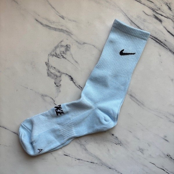 Producto - Medias nike air celeste