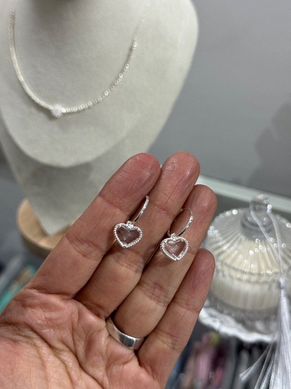 Producto - Argollas corazón blanco