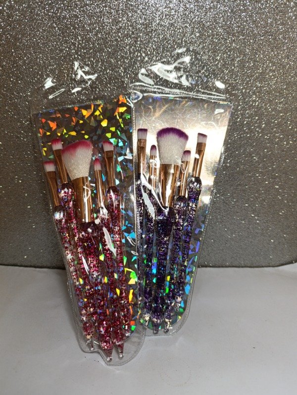 Producto - Set de brochas con brillos x4
