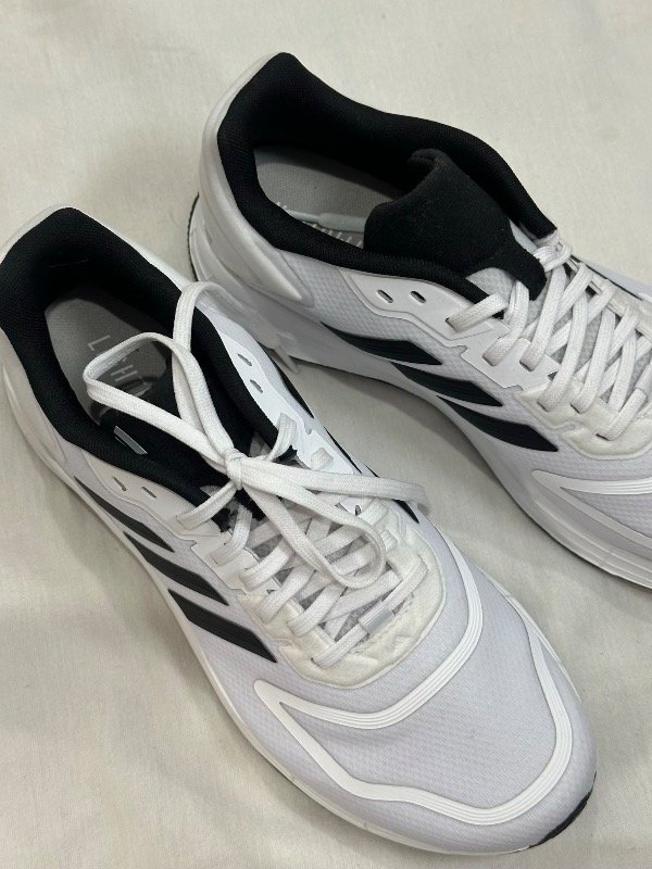 Producto - Zapatillas ADIDAS nuevas T43 - 4