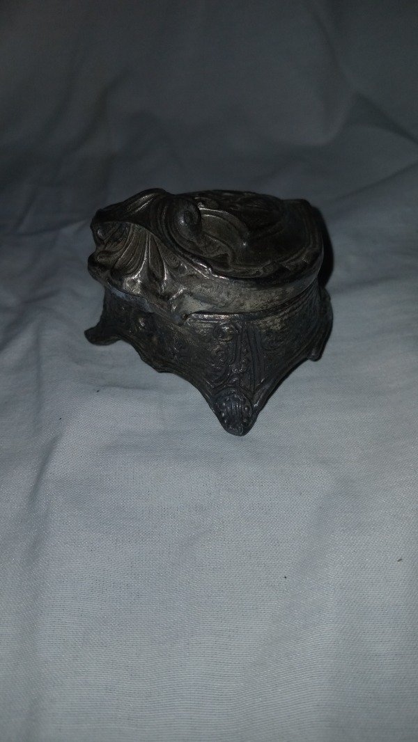 Producto - Vintage MITA pewter dance couple heart rings box. - 5