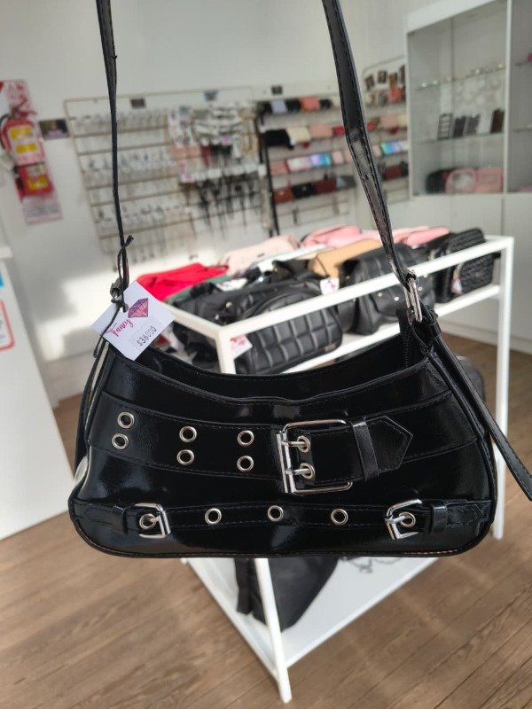 Producto - Mini bag charol