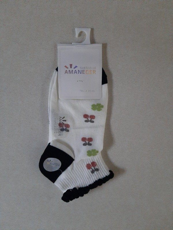 Producto - Soquete amanecer importado - Blanco borde negro cerezas y flores