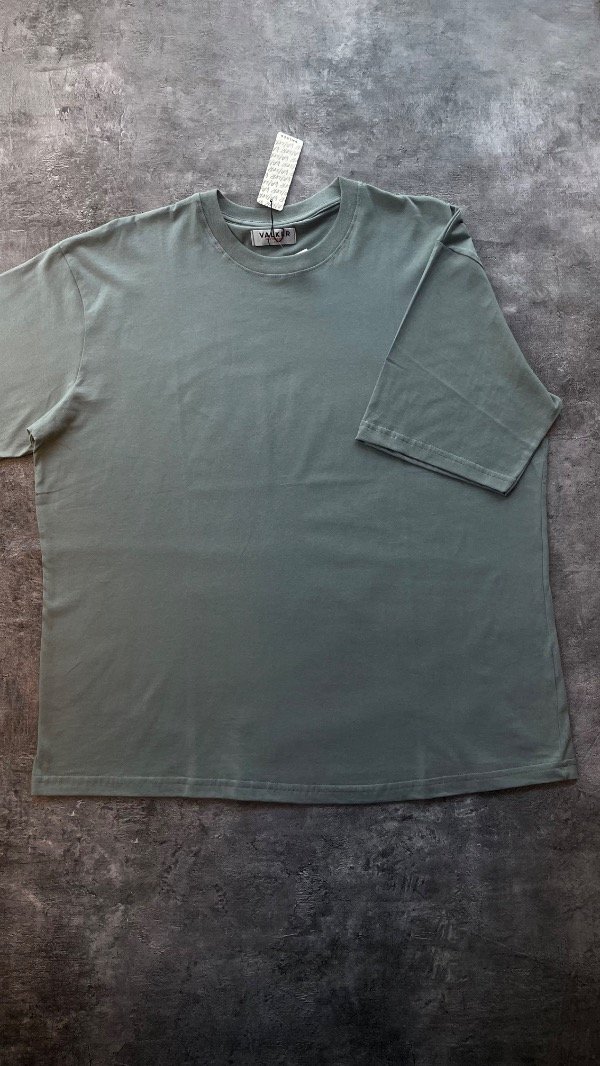 Producto - Remera Over VALKER