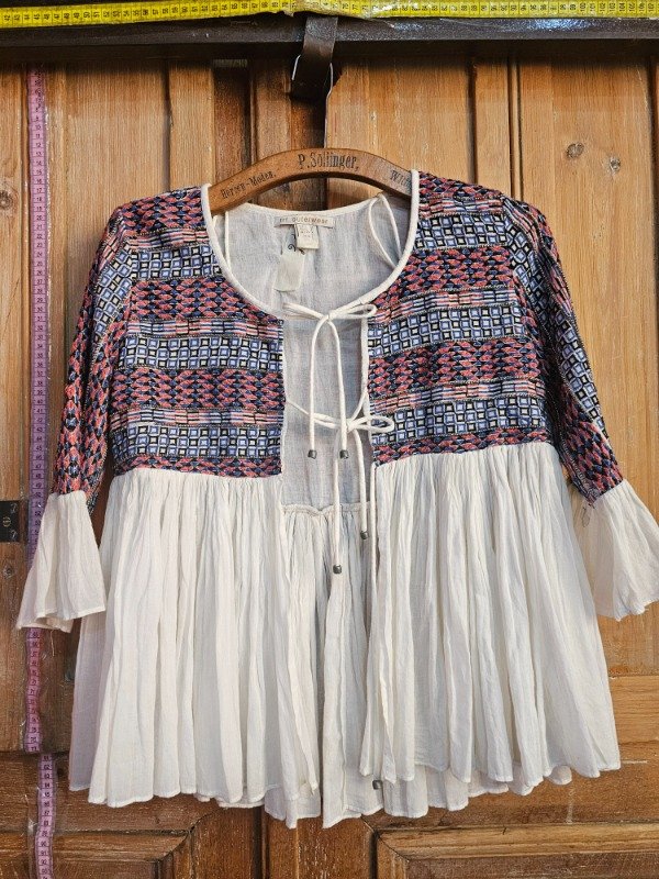 Producto - Chaqueta Zara Bordada t.s